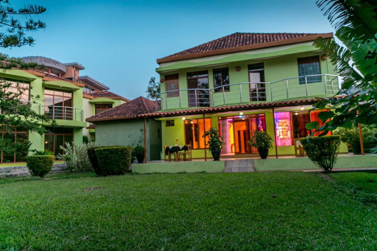 Perle Boutique Hotel Kigali Exterior photo